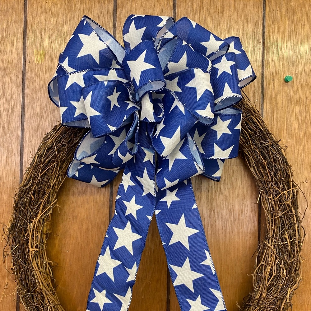Patriotic decorative bow